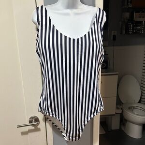Andie Navy and White Striped Swimsuit XXLLT